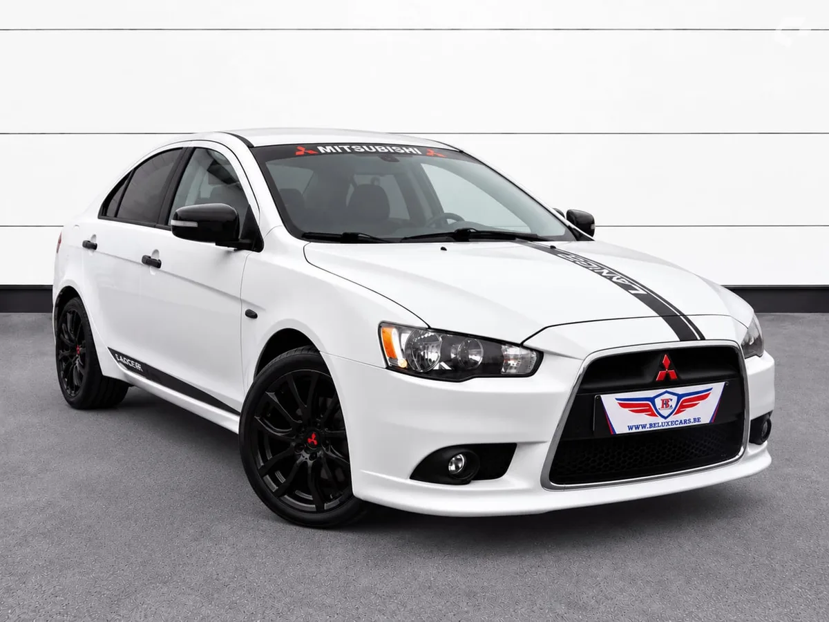 Mitsubishi Lancer 2016 — photo 3