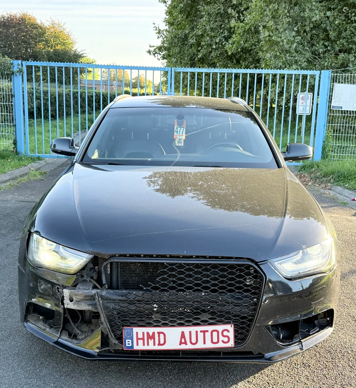 Audi A4 2014 — photo 2