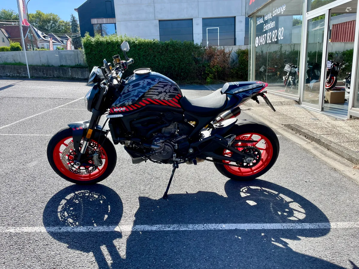 Ducati Monster 2022 — photo 4