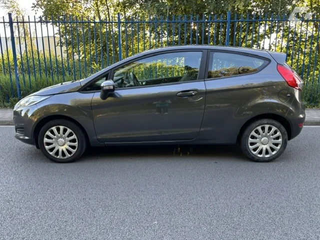 Ford Fiesta 2017 — photo 3