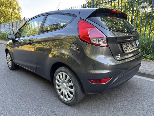 Ford Fiesta 2017 — photo 4