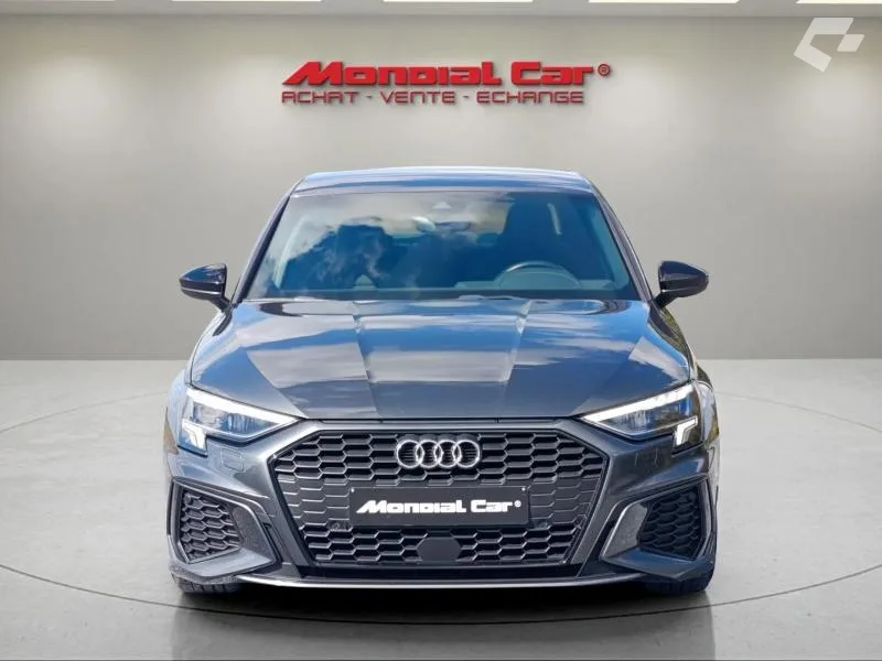 Audi A3 2021 — photo 2