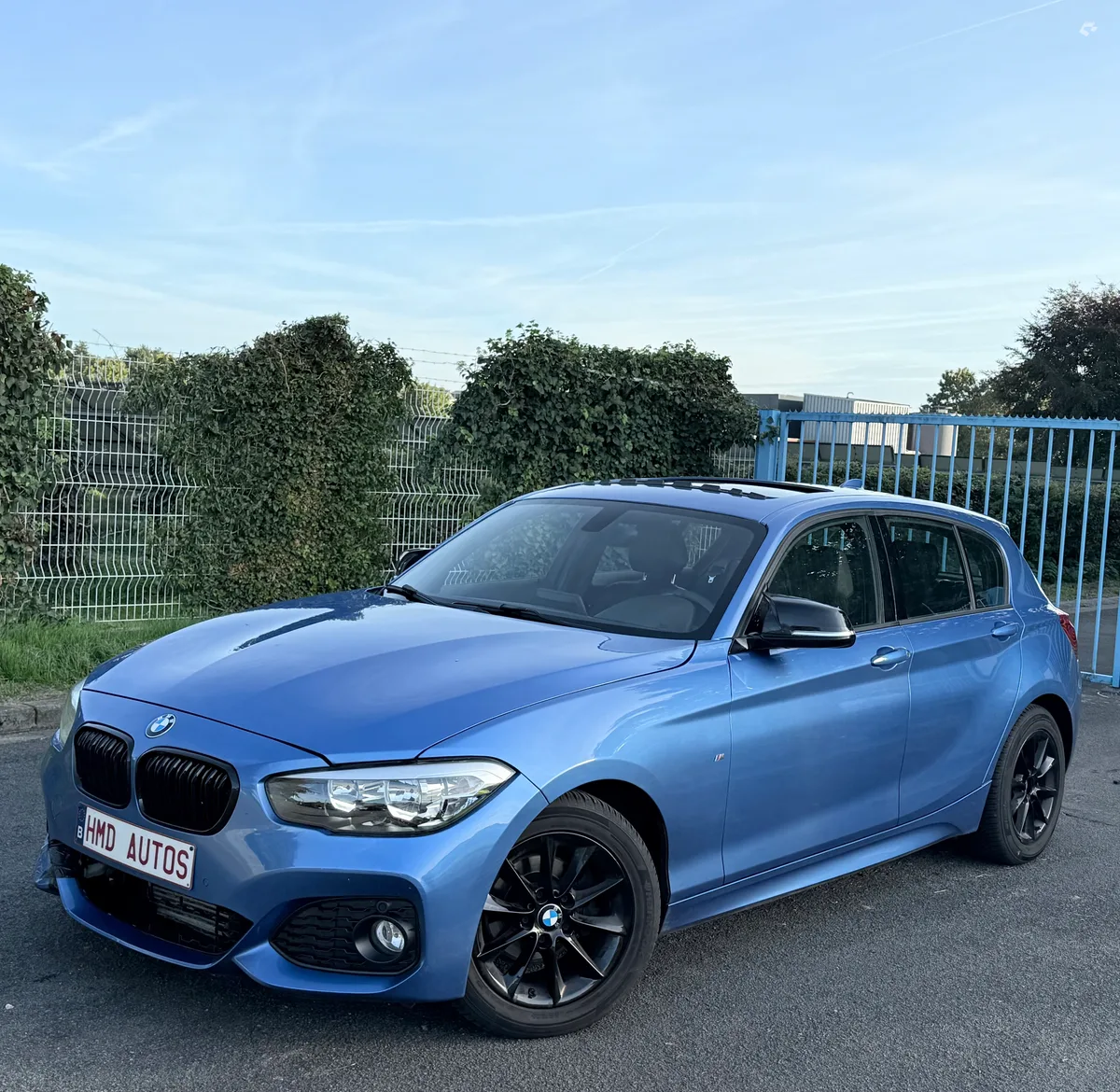 BMW Série 1 2015 — photo 1