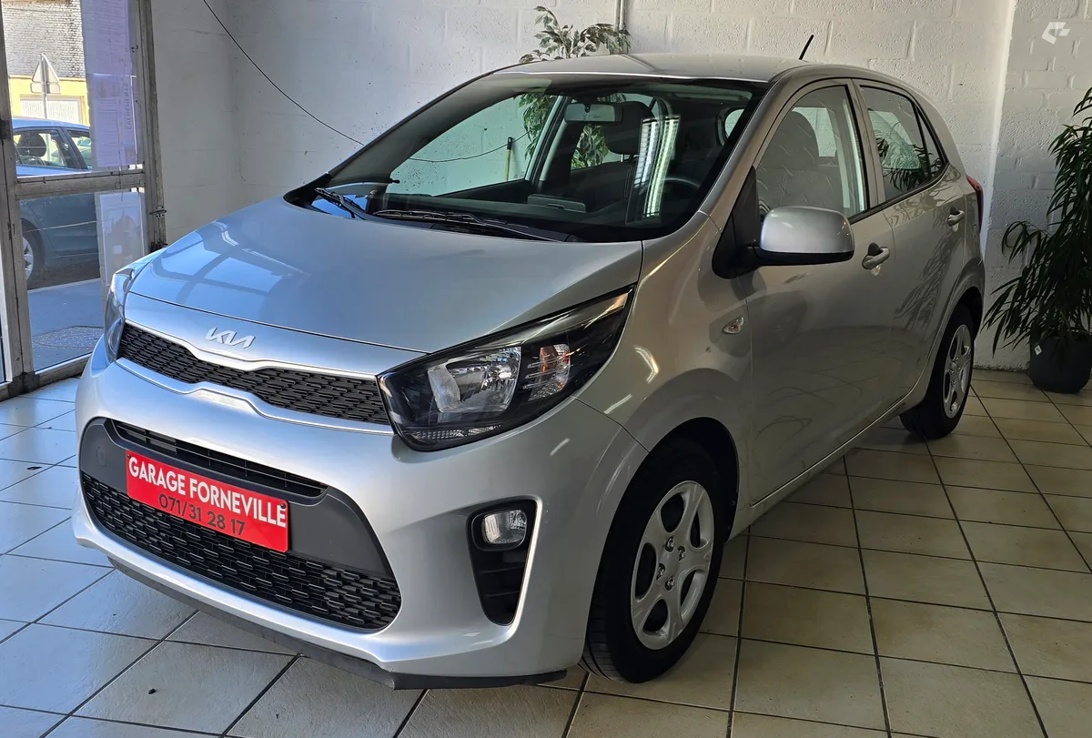 Kia Picanto 2023 — photo 1