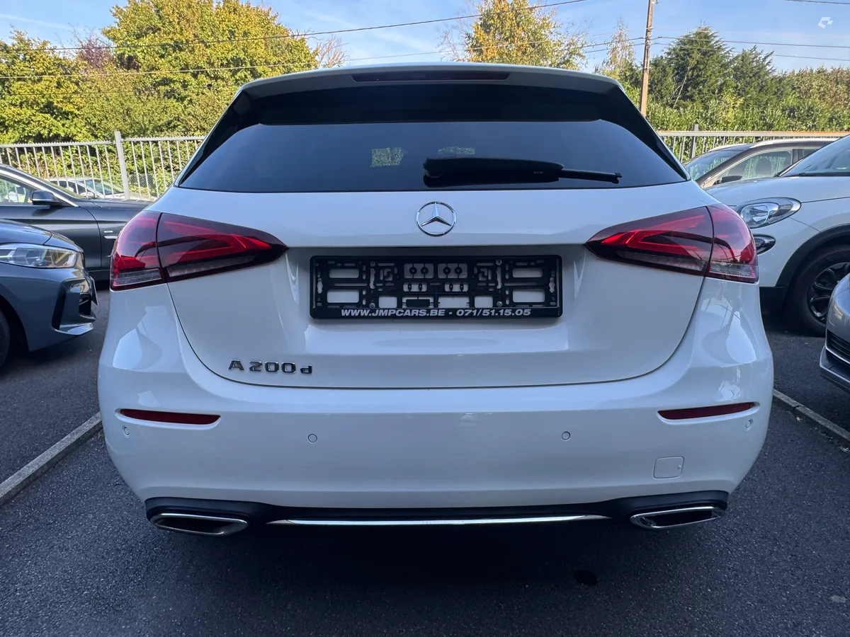 Mercedes-Benz Classe A Hatchback 2020 — photo 3