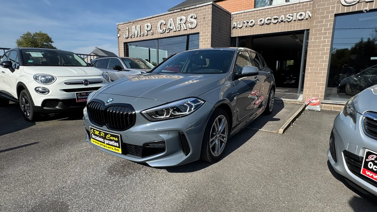 BMW Série 1 2020 — photo 1