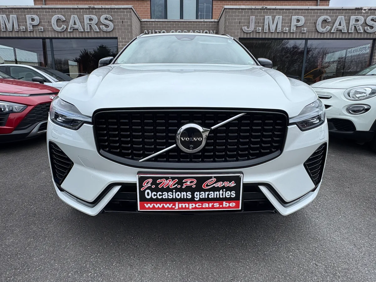 Volvo XC60 2024 — photo 2