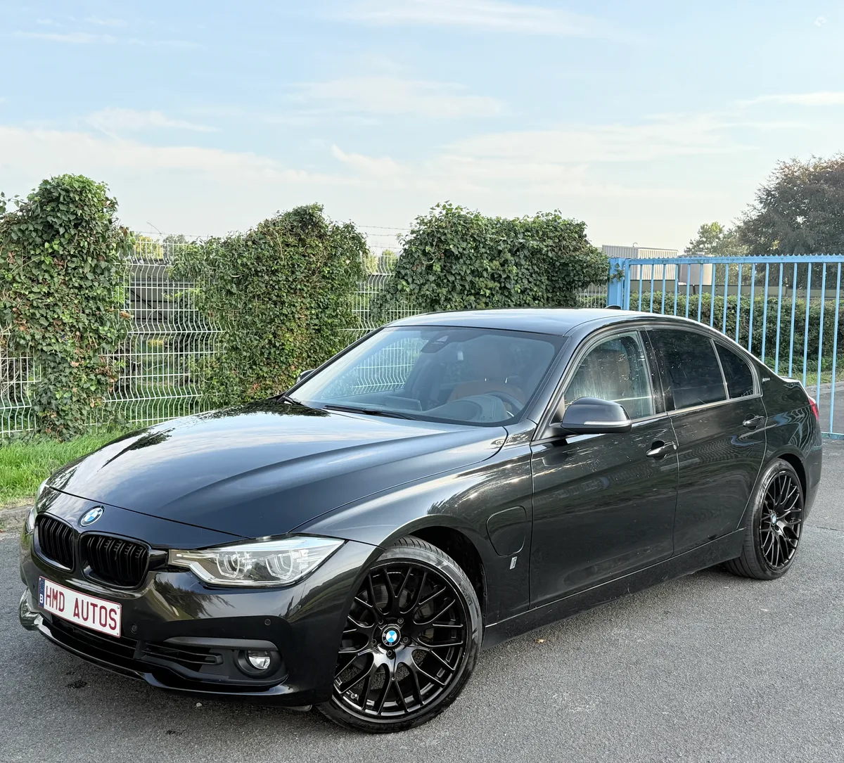 BMW Série 3 2017 — photo 1