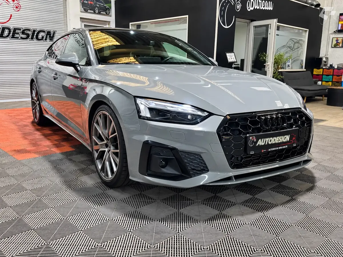 Audi A5 2021 — photo 1