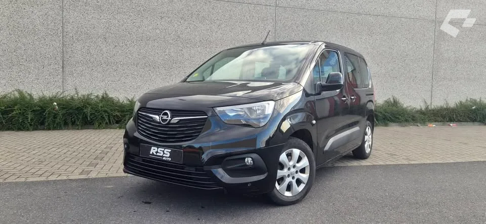 Opel Combo 2019 — photo 1