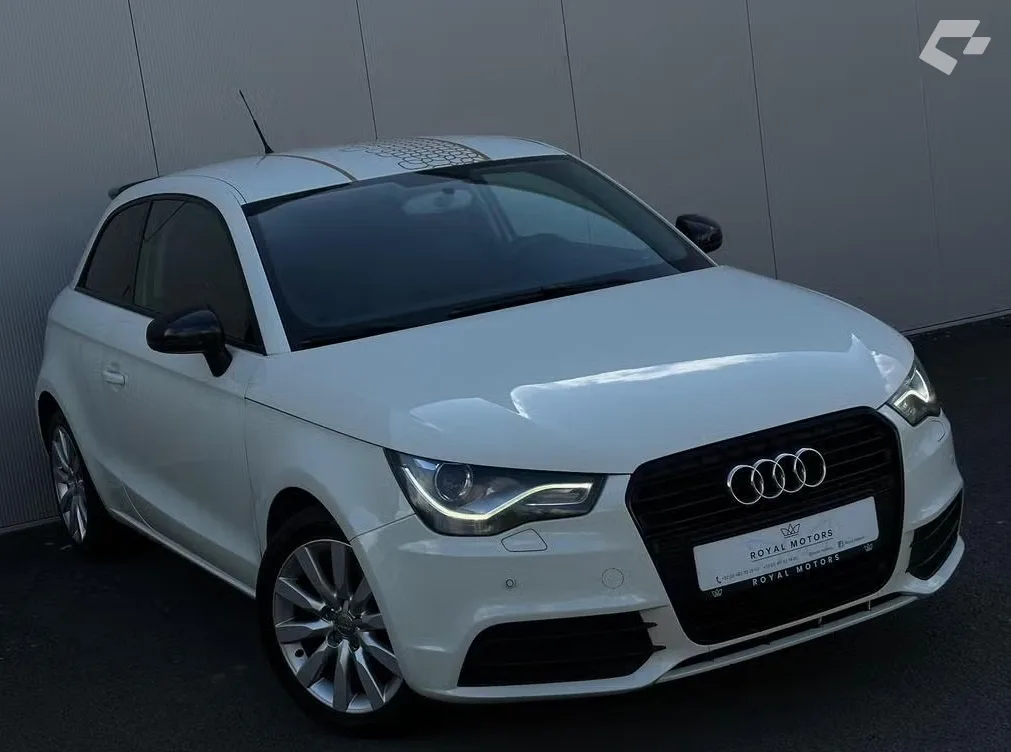 Audi A1 2010 — photo 2