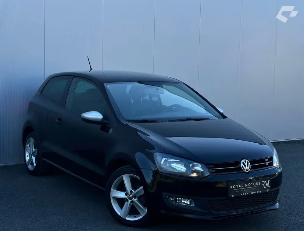Volkswagen Polo 2013 — photo 1