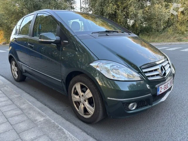 Mercedes-Benz Classe A 2011 — photo 2