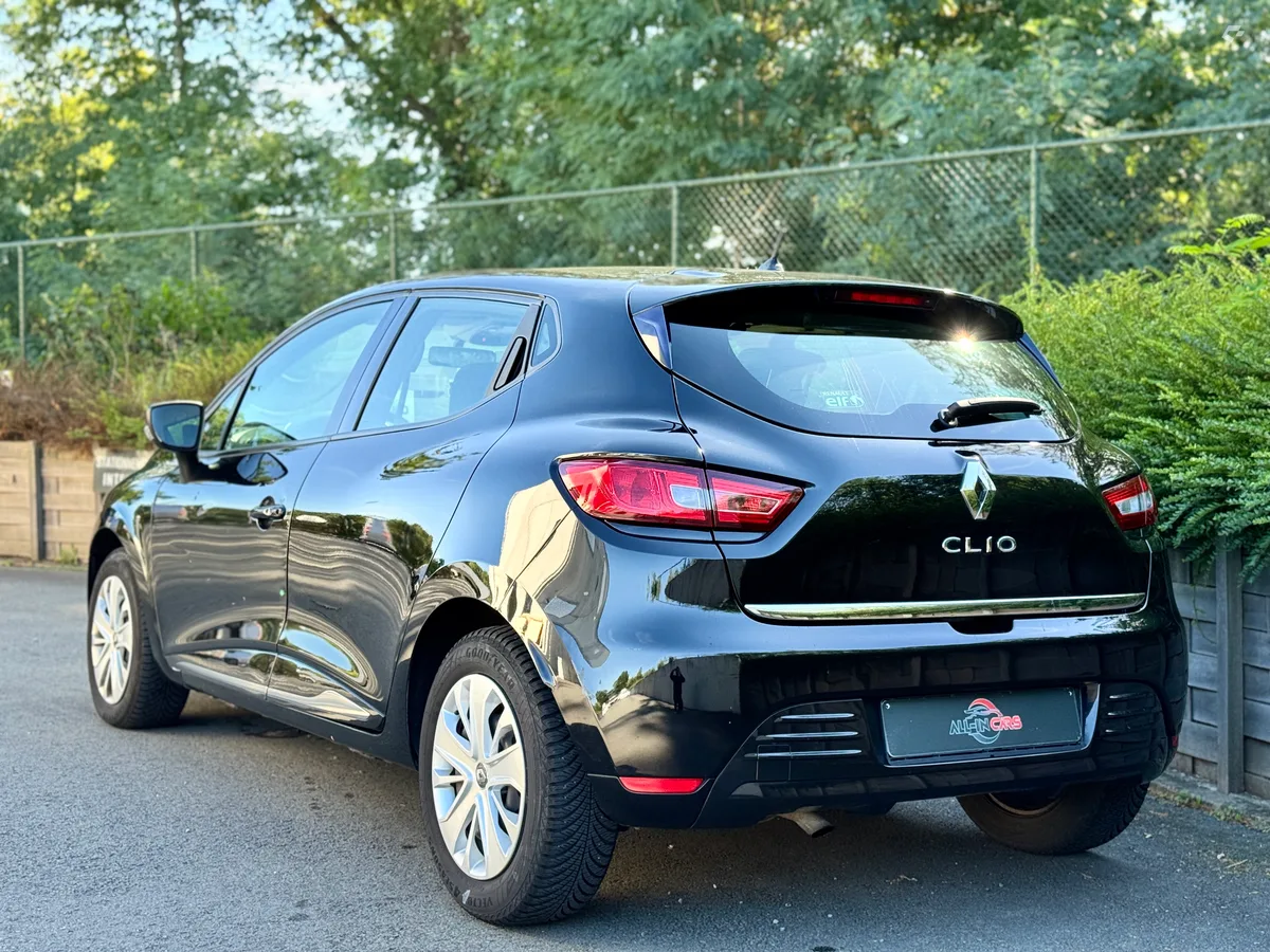 Renault Clio 2019 — photo 3