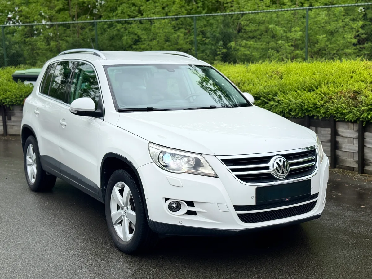 Volkswagen Tiguan 2009 — photo 2
