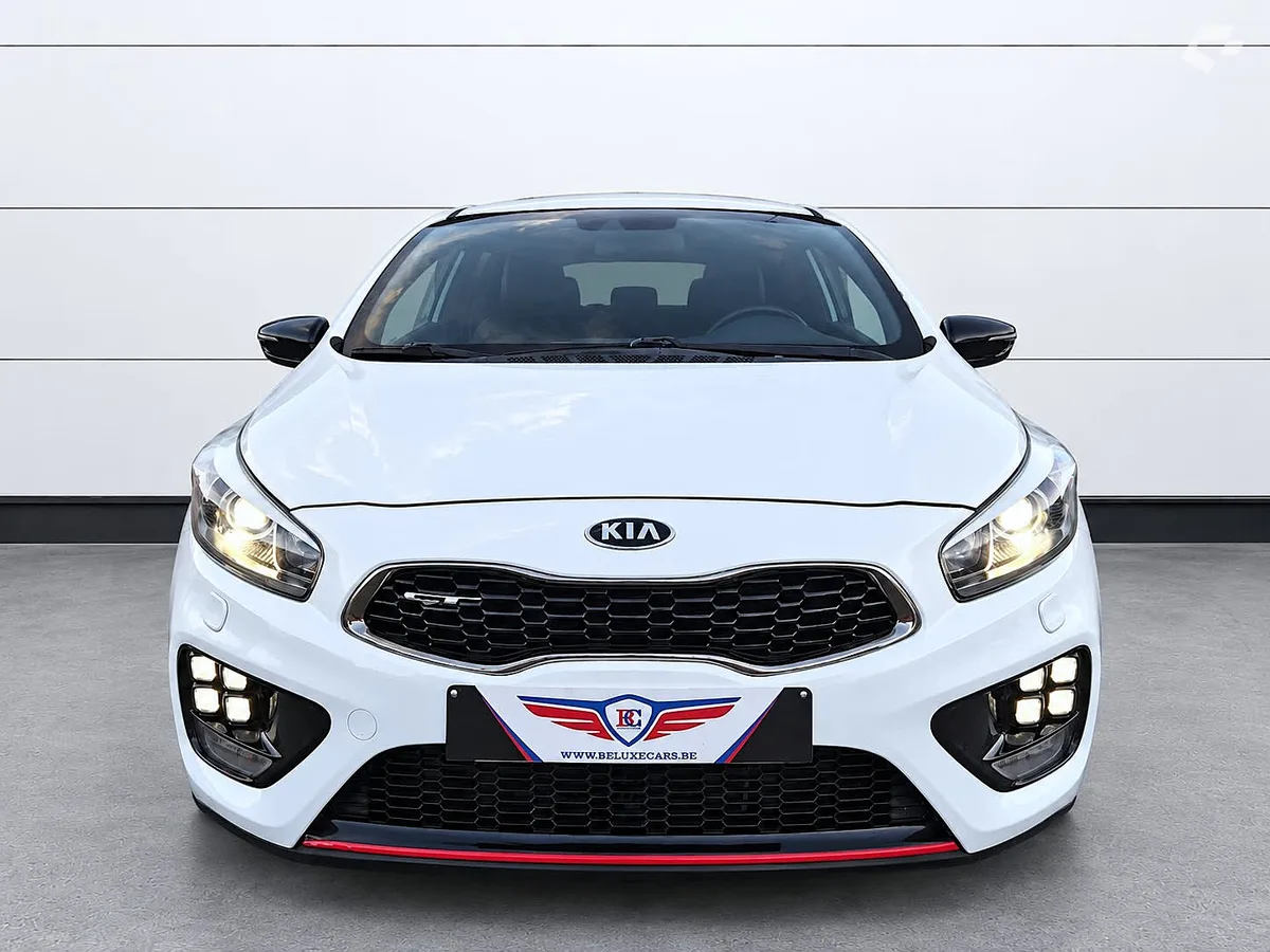 Kia ProCeed 2013 — photo 2