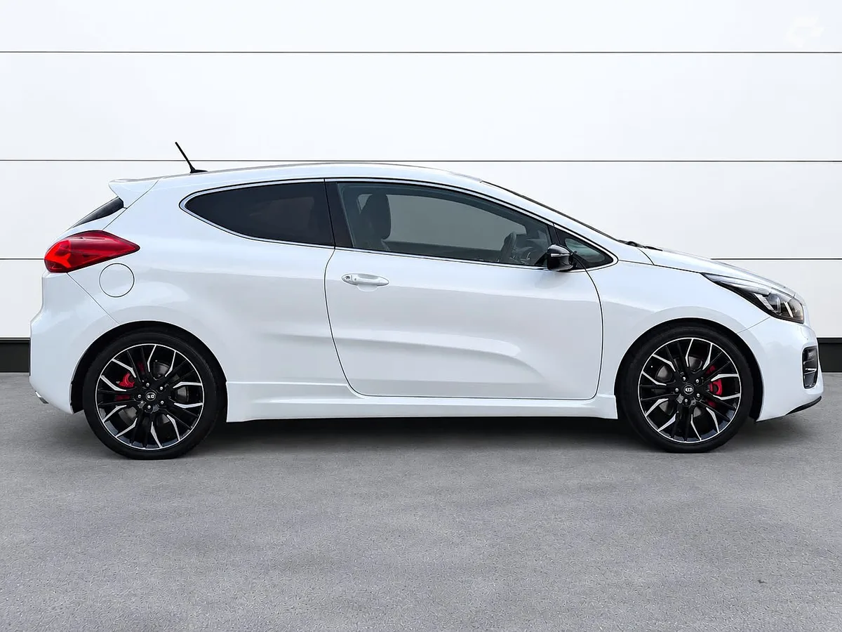Kia ProCeed 2013 — photo 4