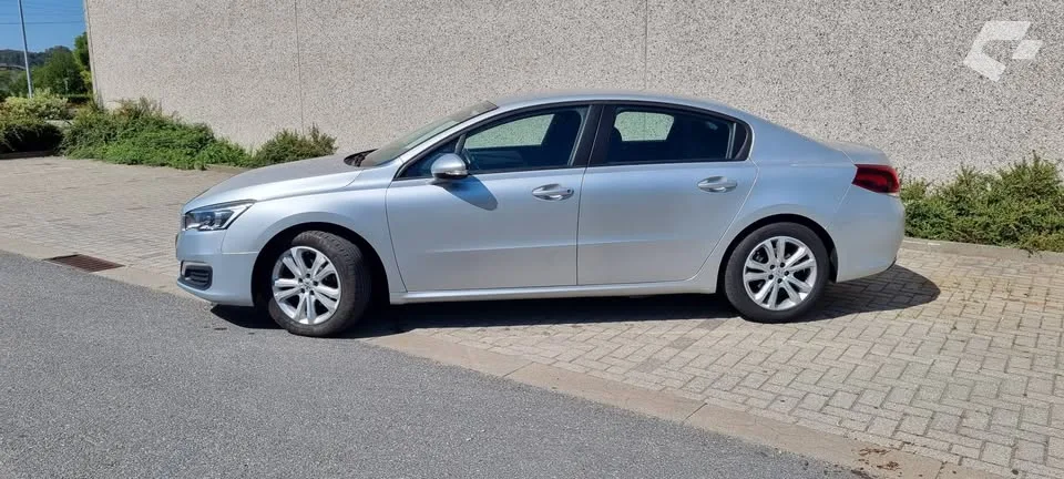 Peugeot 508 2015 — photo 4
