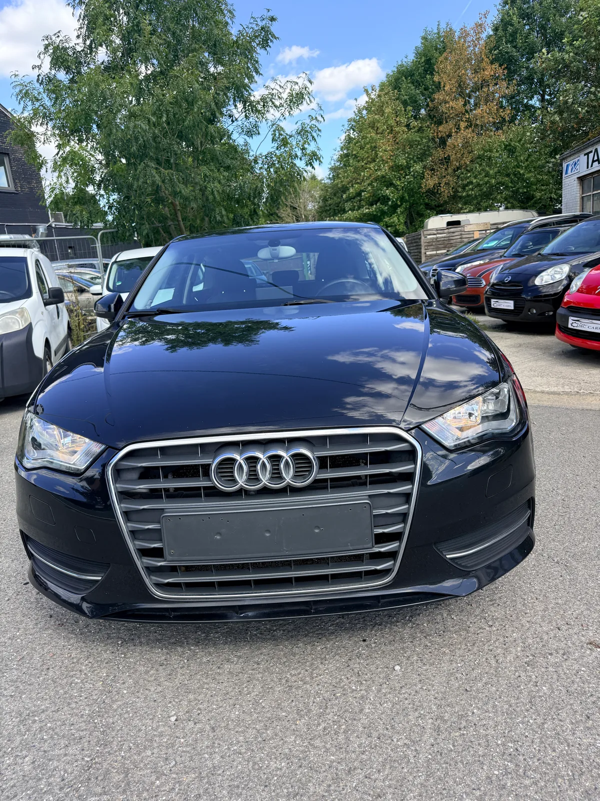 Audi A3 2013 — photo 2