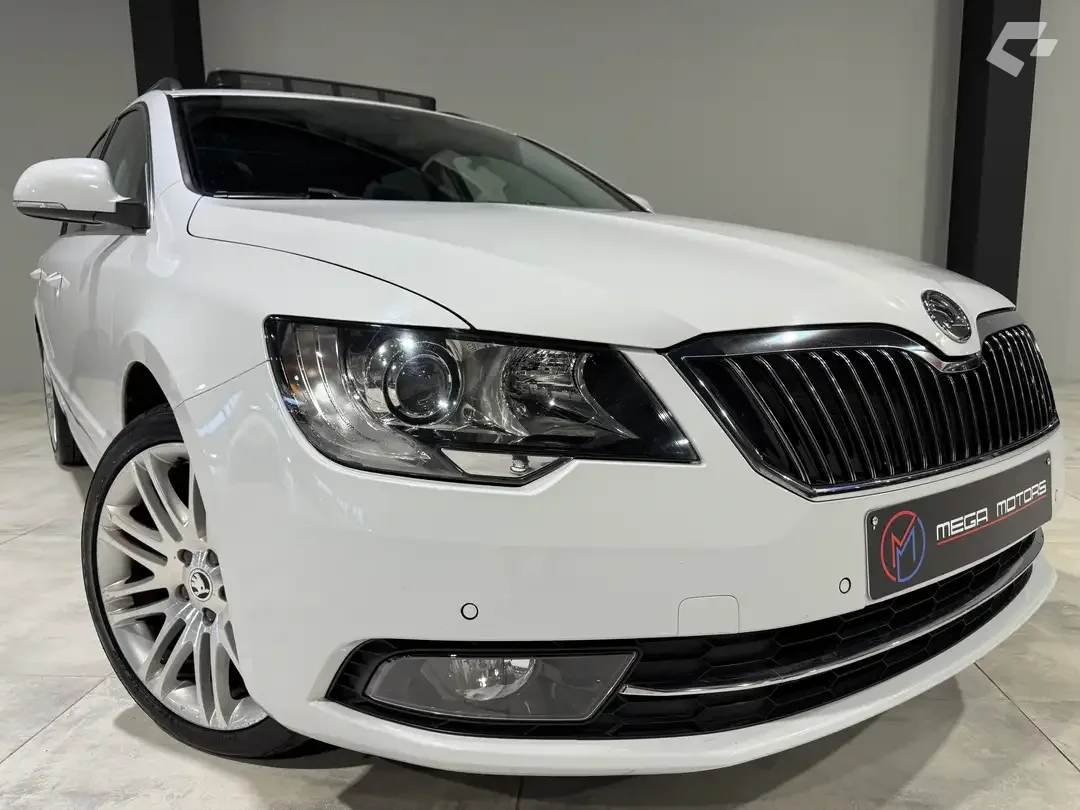 Skoda Superb 2014 — photo 1