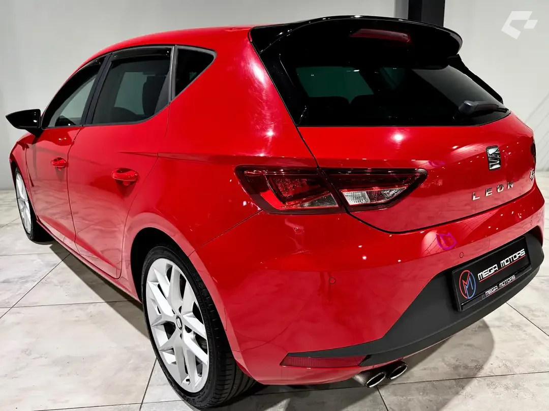 SEAT Leon 2015 — photo 2