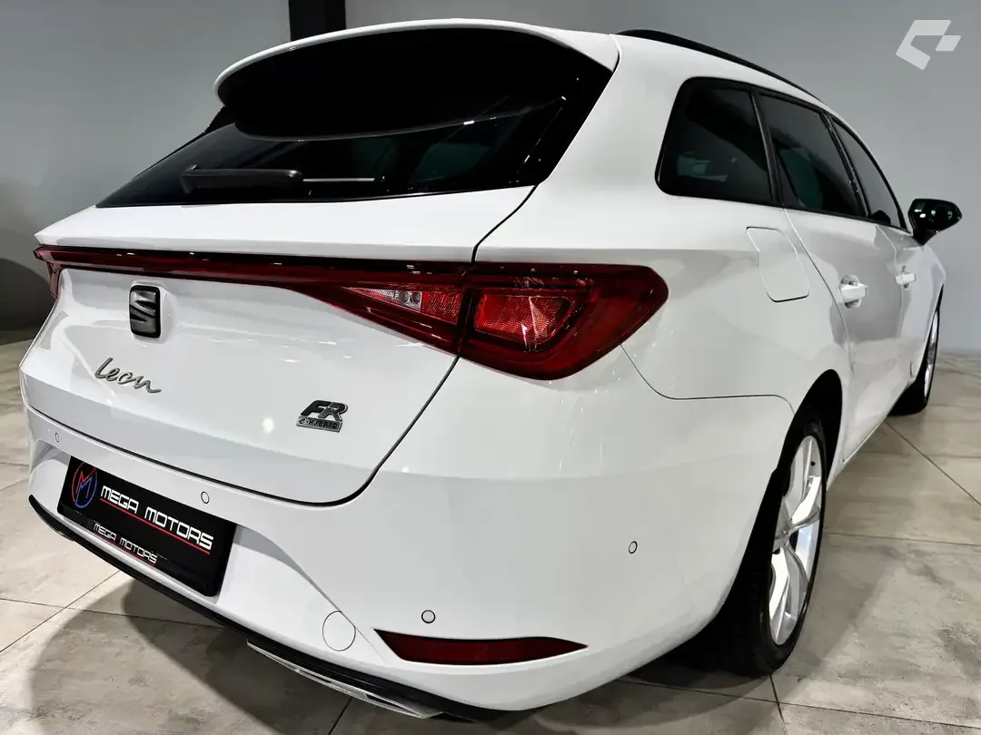 SEAT Leon 2021 — photo 4