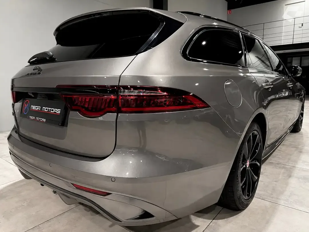 Jaguar xf 2023 — photo 2