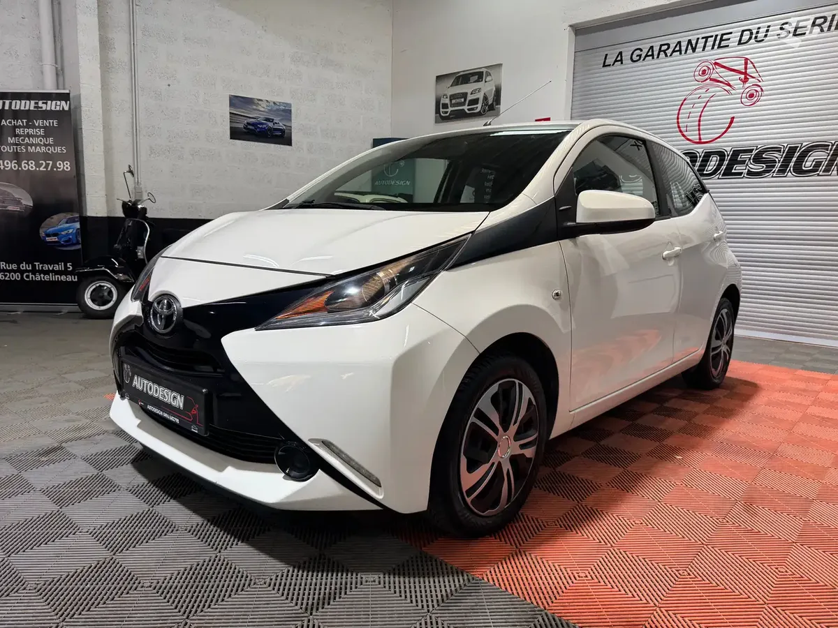 Toyota aygo 2018 — photo 2