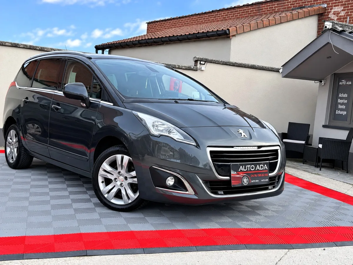 Peugeot 5008 2017 — photo 1