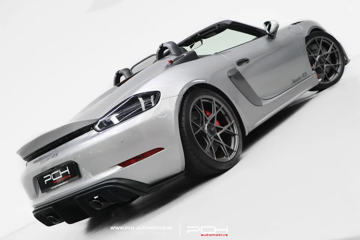 Porsche 718 Boxster 2026 — photo 2