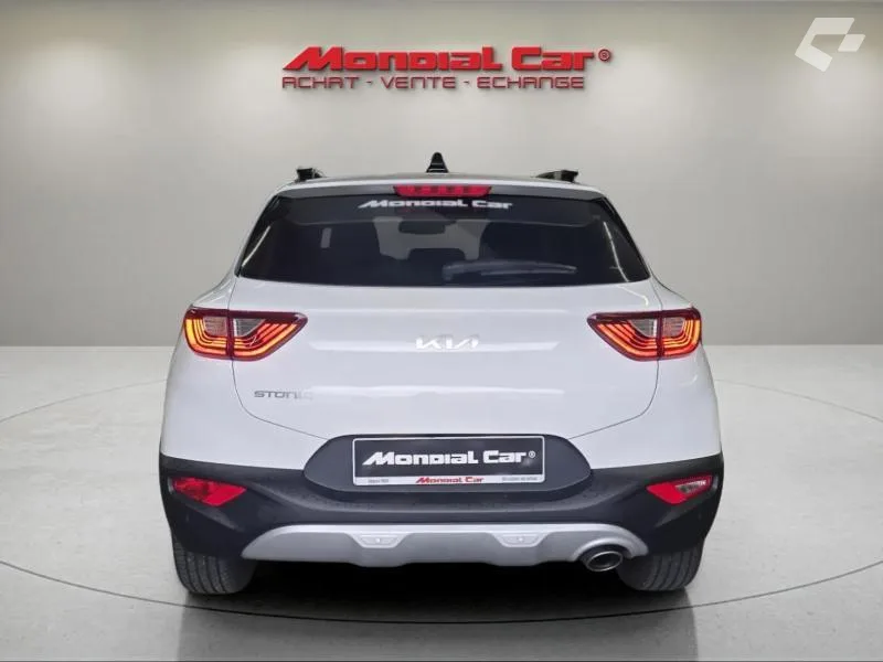 Kia Stonic 2023 — photo 4