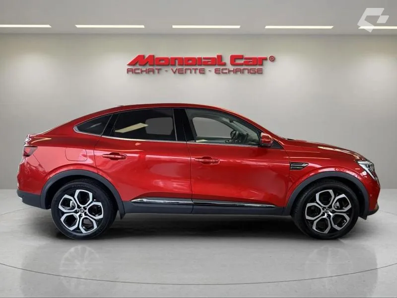 Renault Arkana 2023 — photo 4