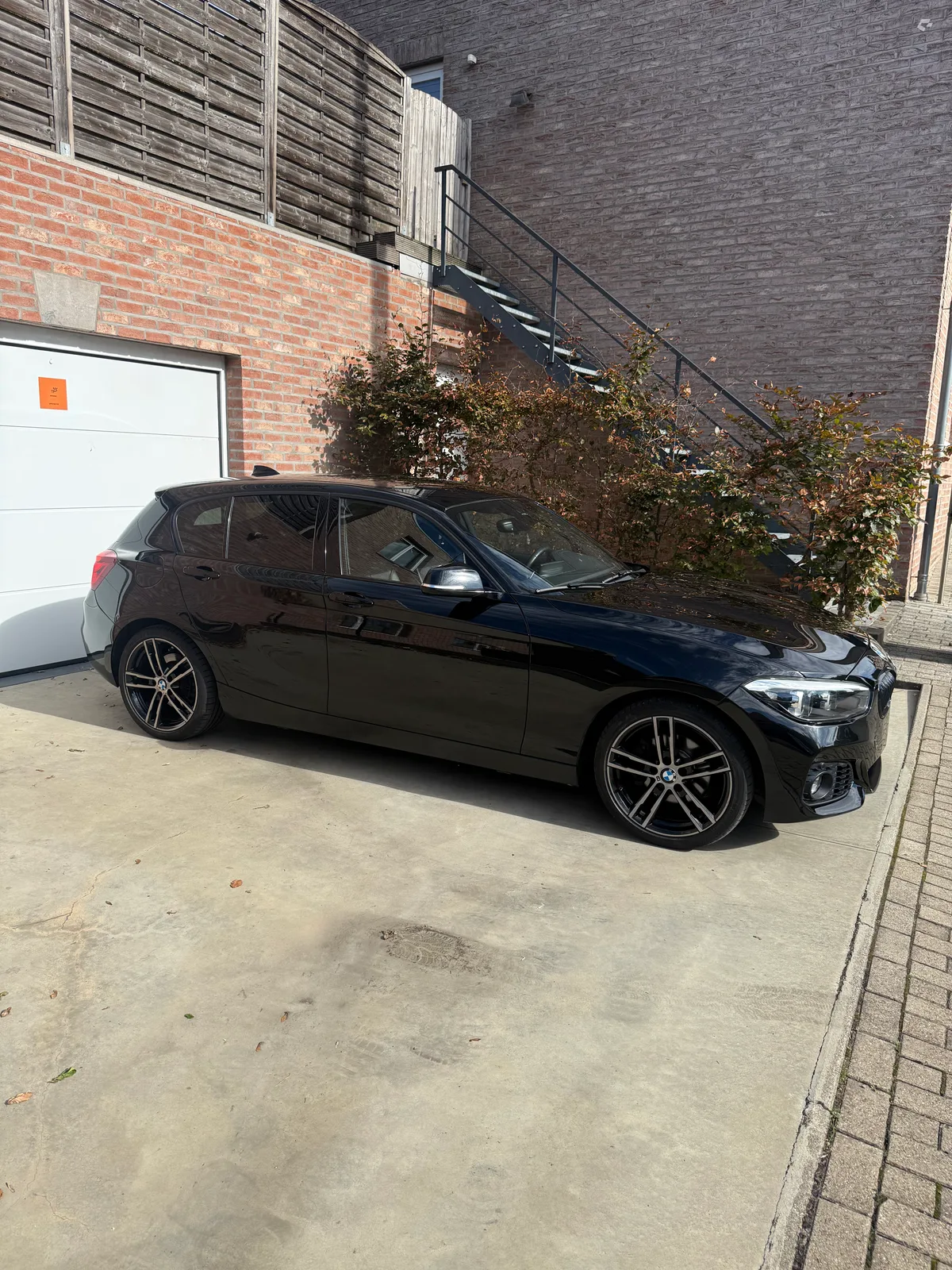 BMW Série 1 2019 — photo 3