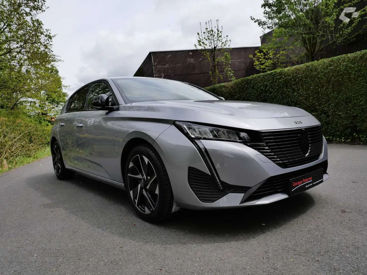 Peugeot 308 2023 — photo 2
