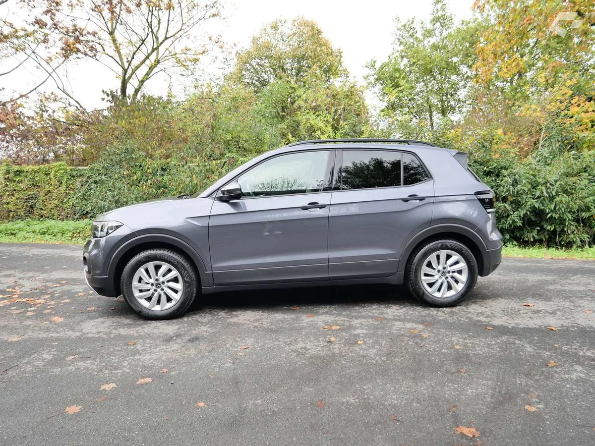 Volkswagen T-Cross 2023 — photo 4