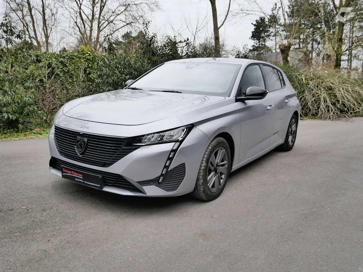 Peugeot 308 2023 — photo 1