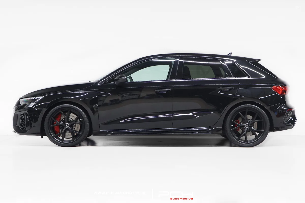 Audi RS3 2022 — photo 3