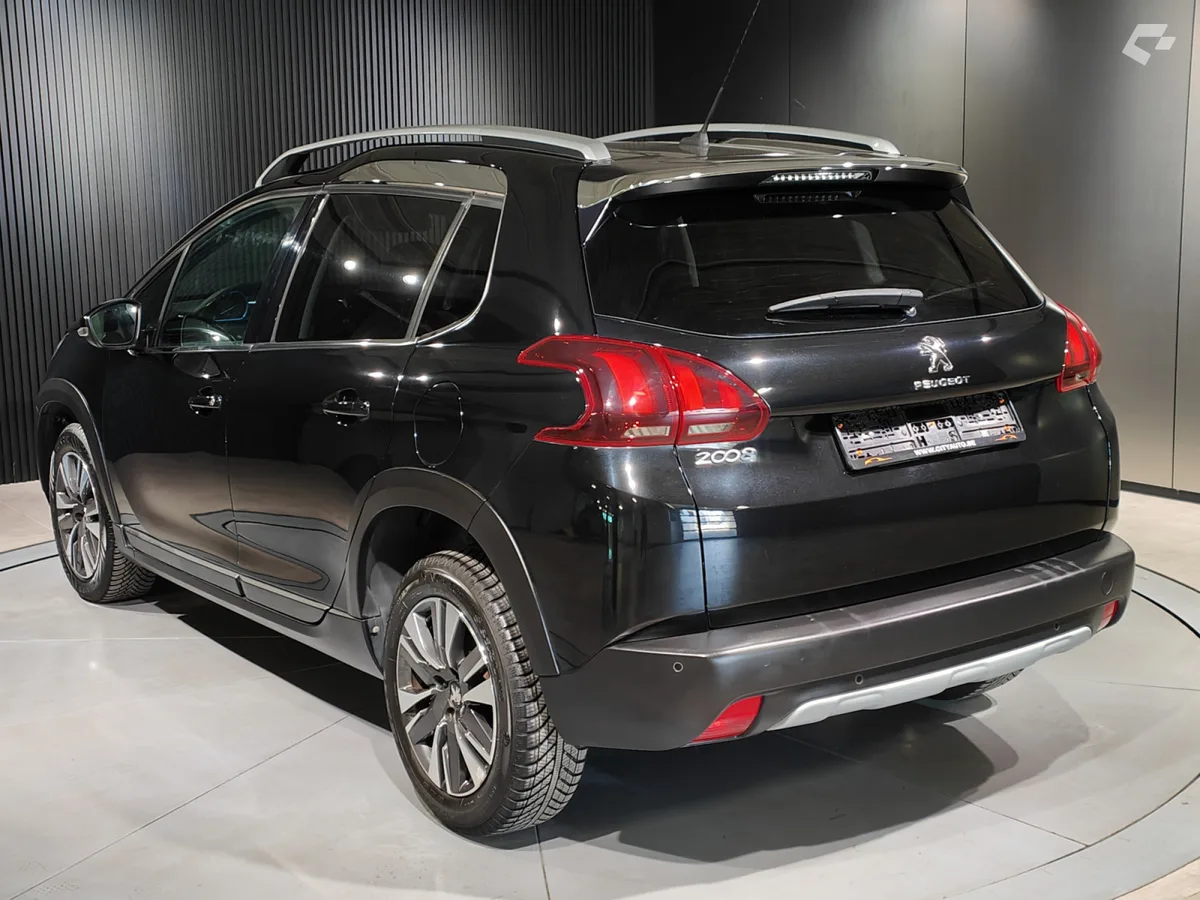 Peugeot 2008 2017 — photo 4