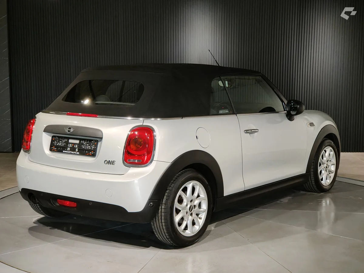 MINI One Cabrio 2018 — photo 3