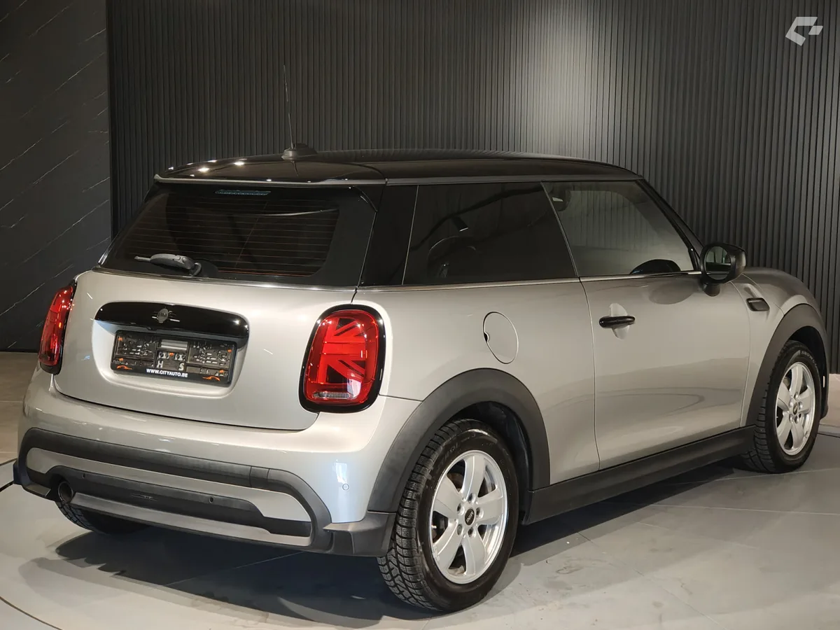 MINI Cooper 2023 — photo 3