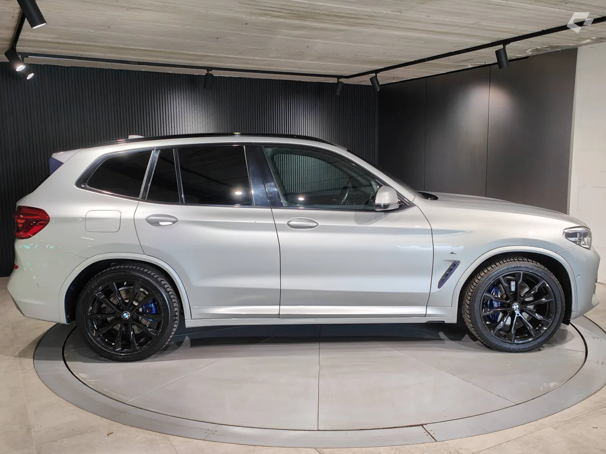 BMW X3 2020 — photo 2