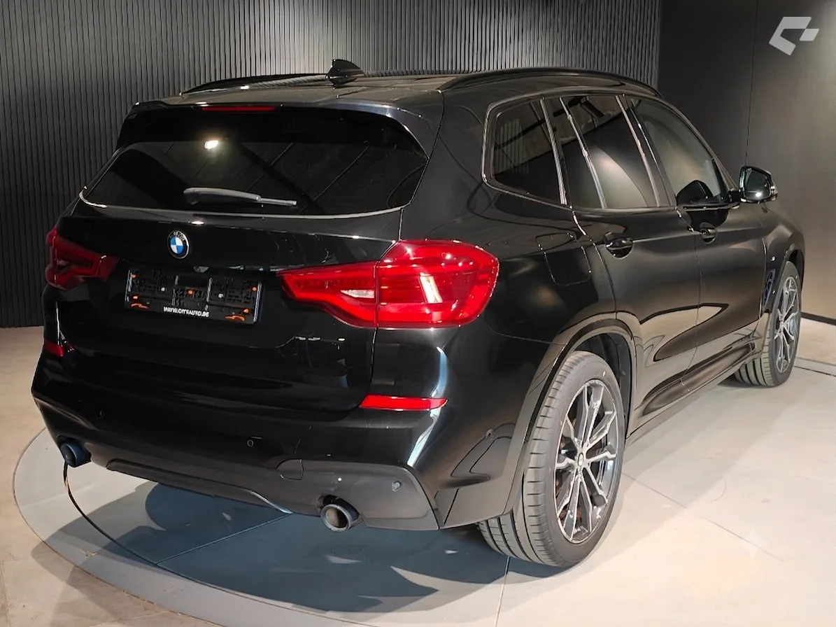 BMW X3 2021 — photo 2