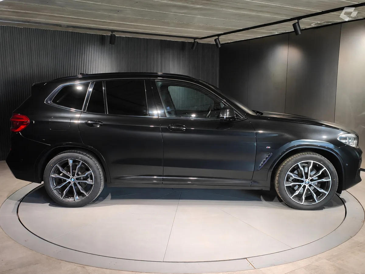 BMW X3 2021 — photo 3