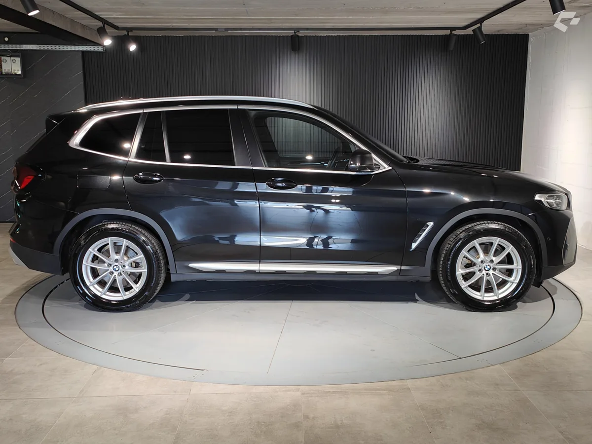 BMW X3 2022 — photo 2
