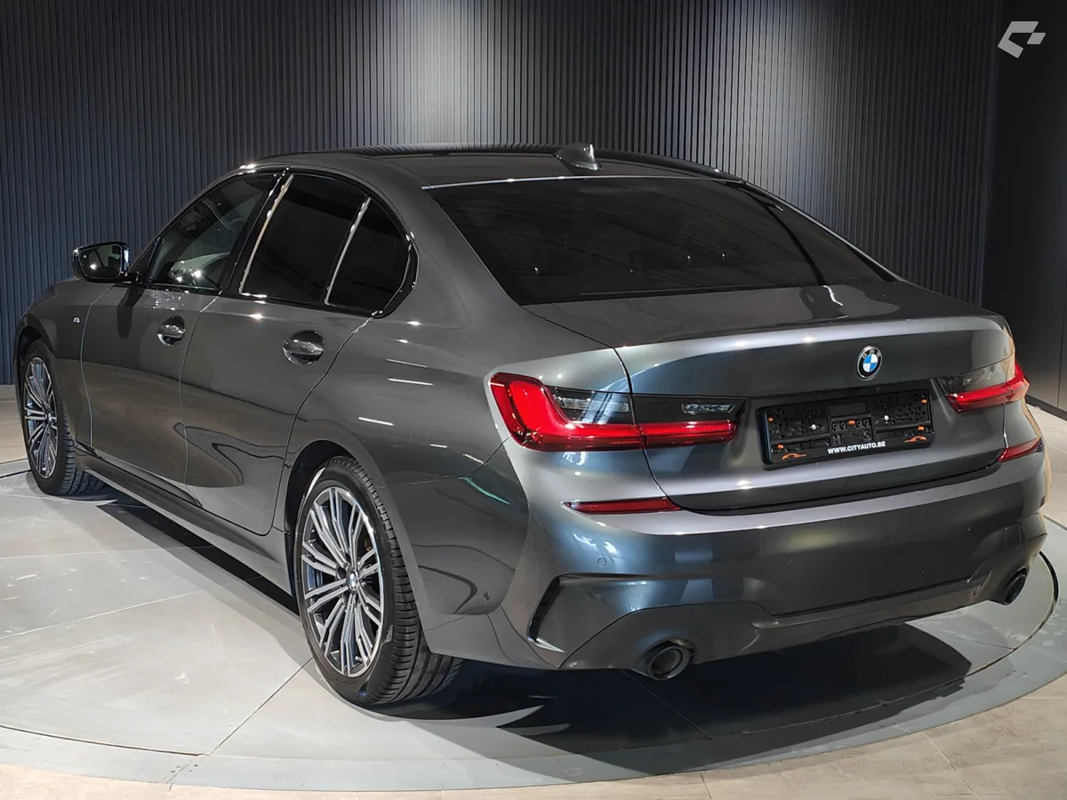 BMW 318 2021 — photo 4