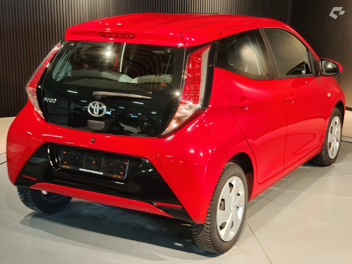 Toyota Aygo 2018 — photo 3
