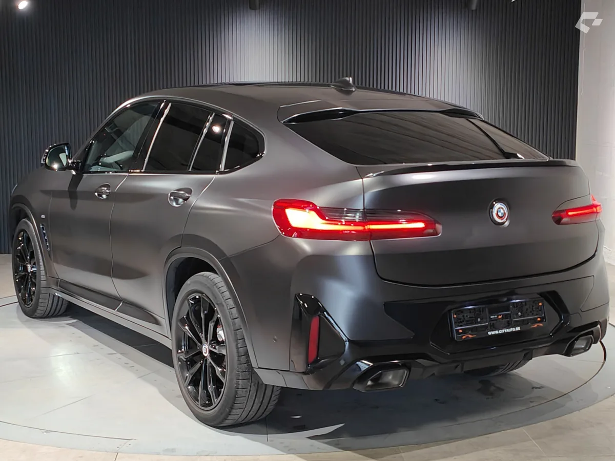 BMW X4 2022 — photo 4