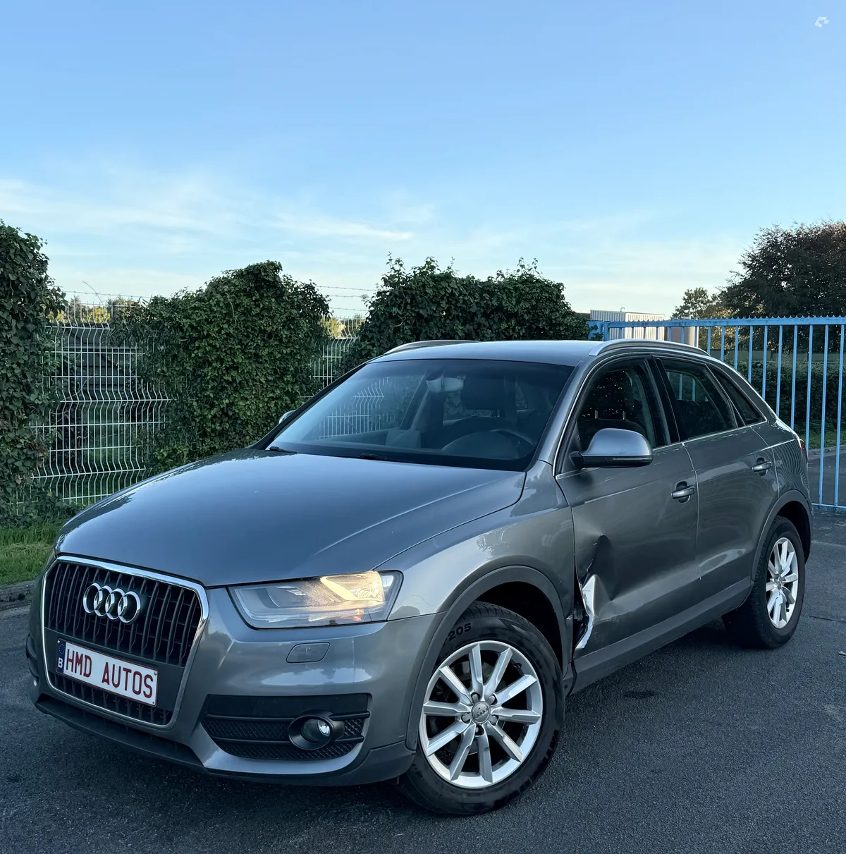 Audi Q3 2014 — photo 1
