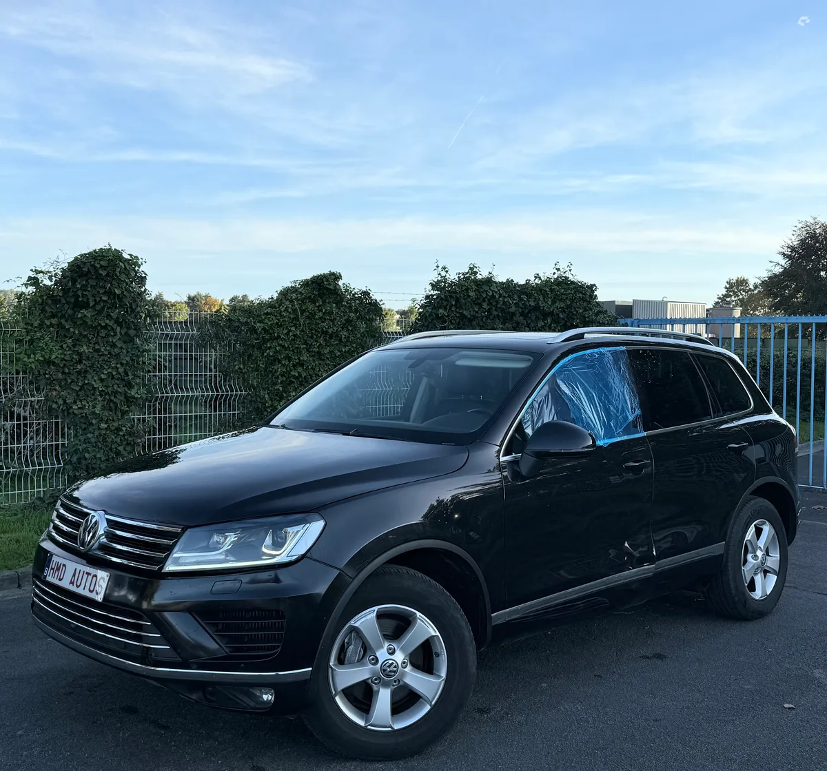 Volkswagen Touareg 2016 — photo 1