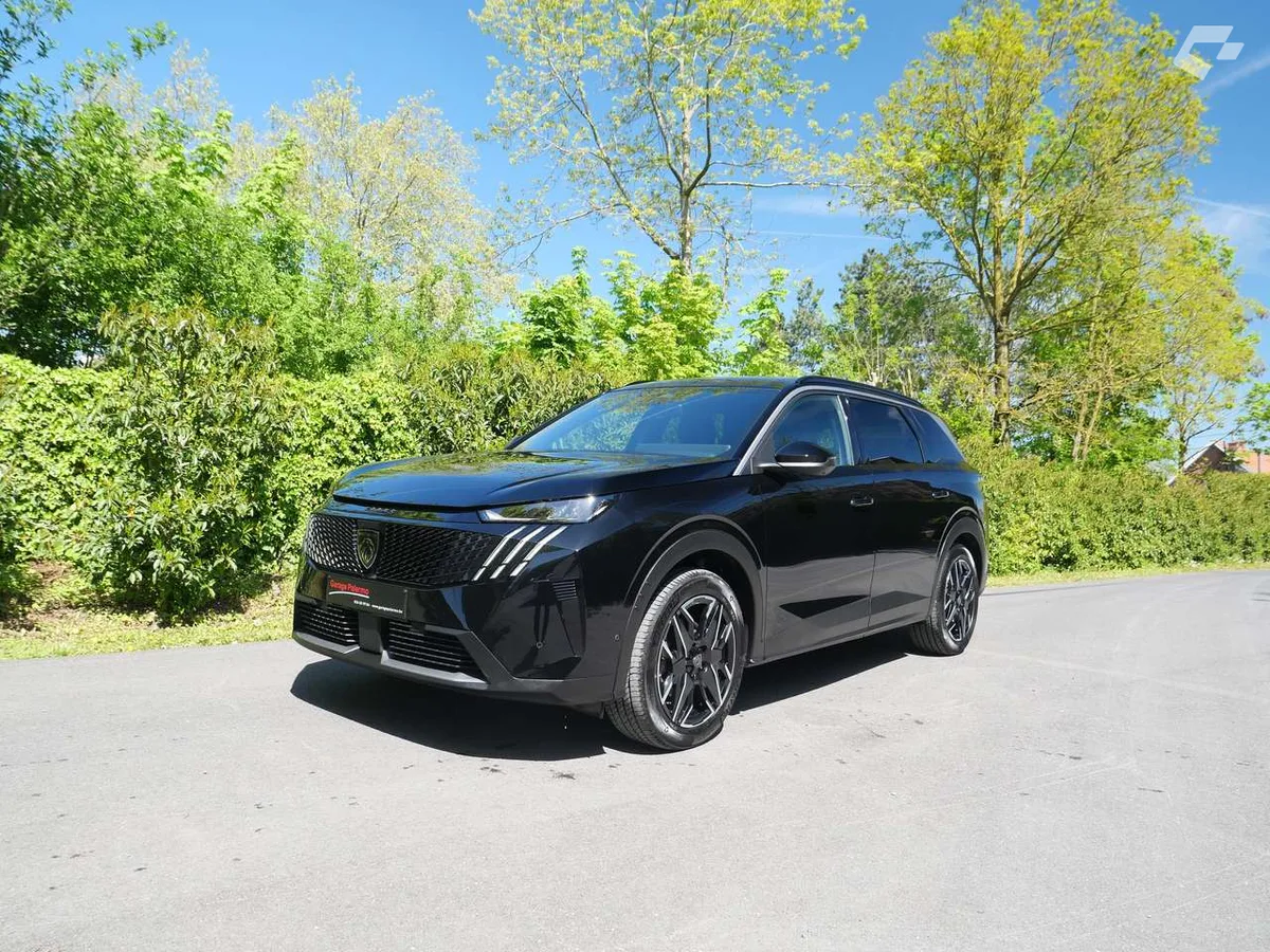 Peugeot 5008 2025 — photo 1